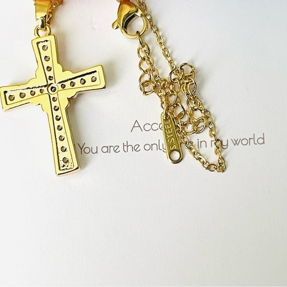 14k Gold plated Stainless steel Cross Necklace CZ - Picture 4 of 4